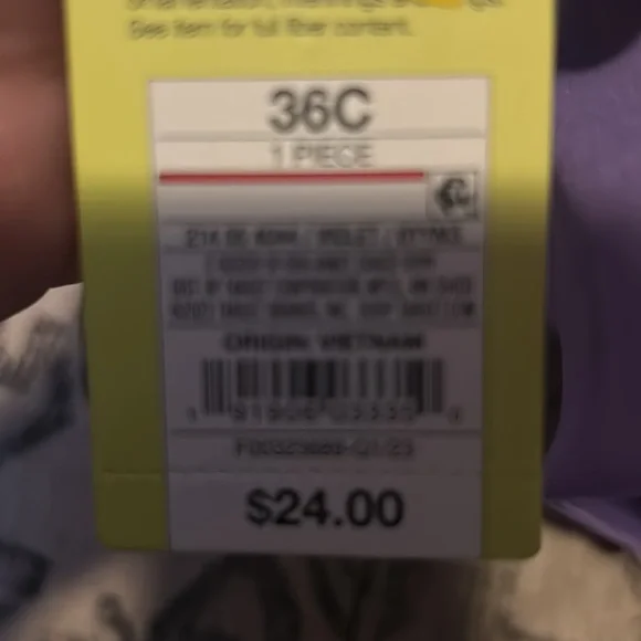 All in motion high support sculpt sports bra - Picture 2 of 3